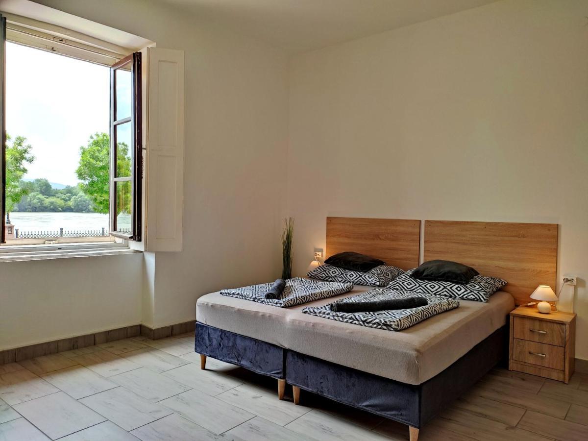 Panorama Apartman Vac Bagian luar foto